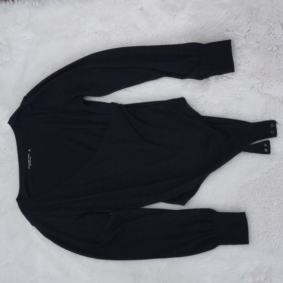 ABERCROMBIE & FITCH TOP. - Picture 9 of 11